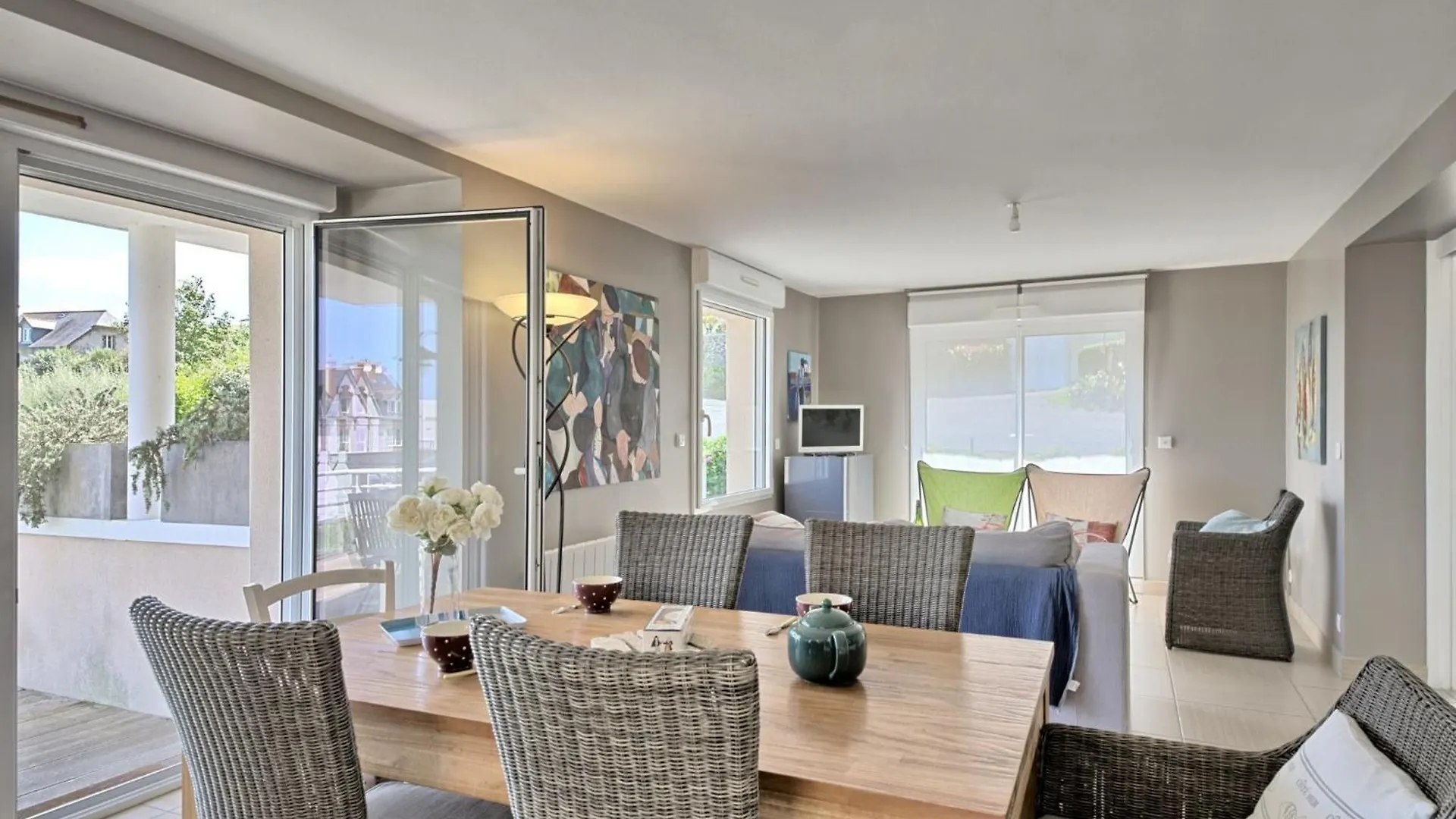 Apartment Les Embruns By Interhome Binic